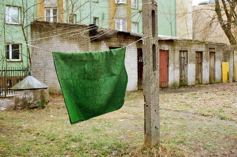 Places We Leave Behind - photo 2